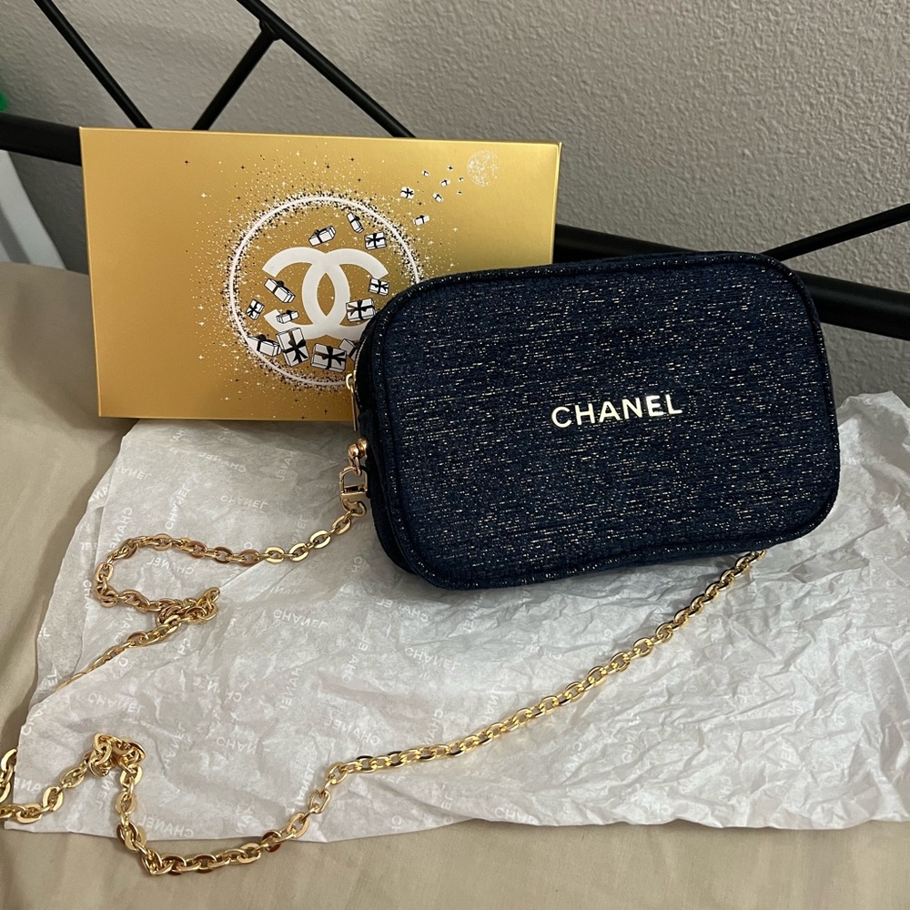 NEW Chanel Tweed Shimmer Midnight Navy blue Pouch